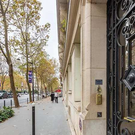 Studio Bourdonnais Apartment