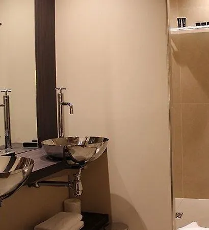 Studio Bourdonnais Paris
